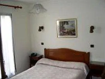 Hotel Cluny Sorbonne 2*