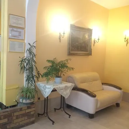 克鲁尼索邦酒店 酒店